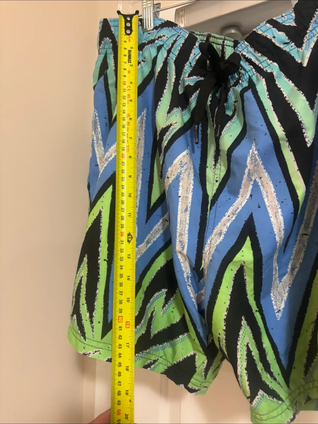 Beach Shorts image indicator(7)