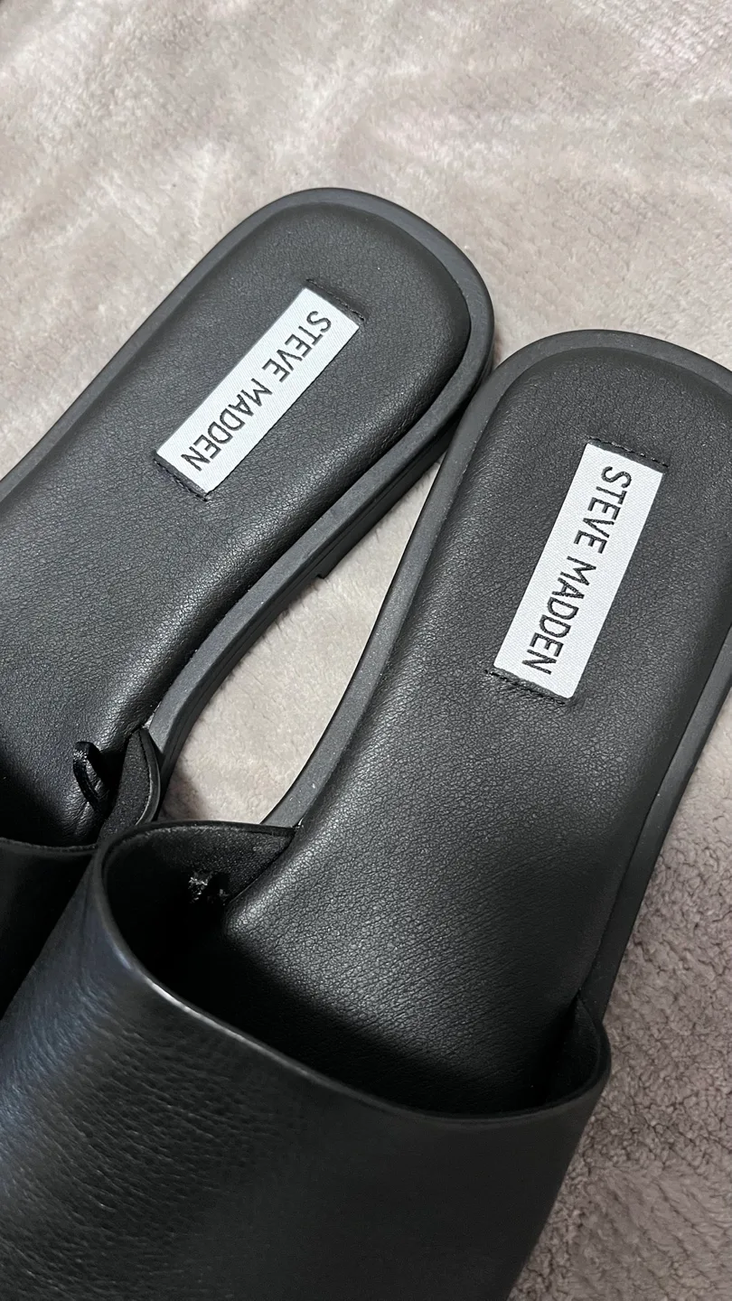 Steve Madden Black Slide Sandals image indicator(3)