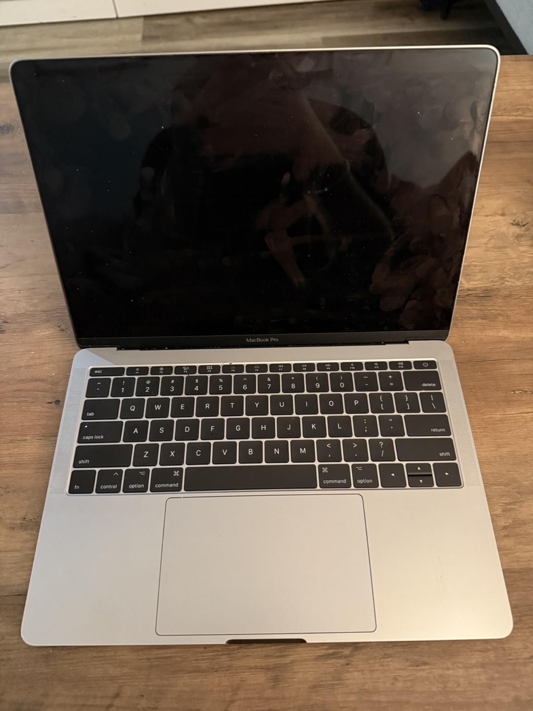 Apple MacBook Pro 2017 -A1708 - photo 4