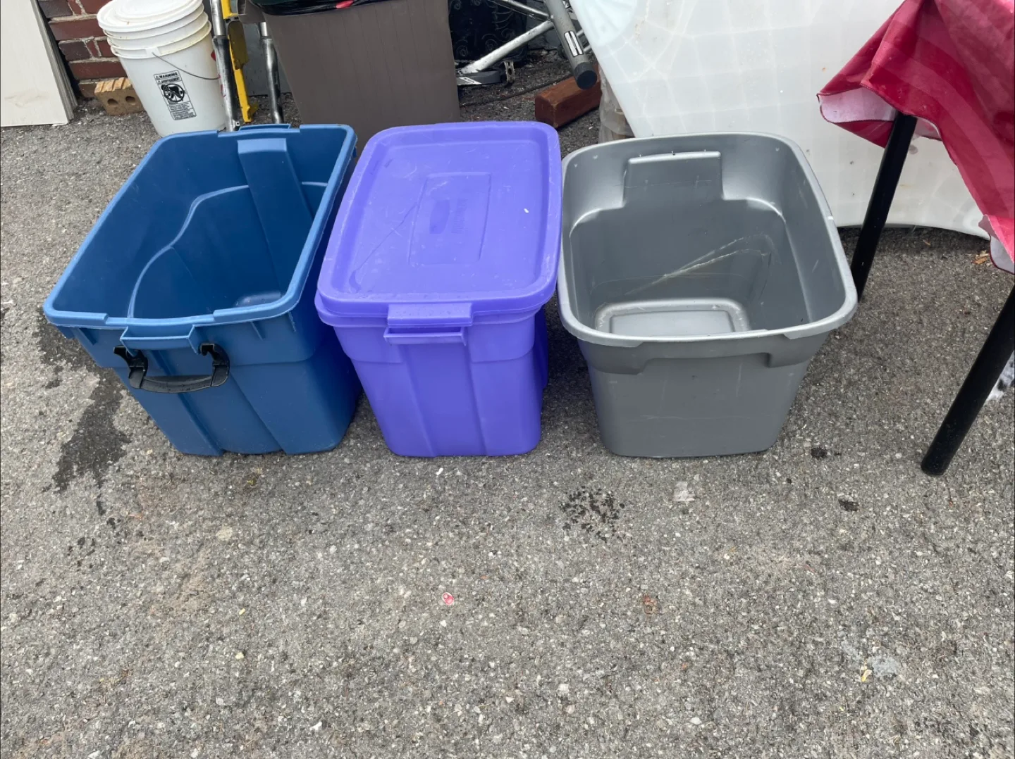 Storage Bins 3 with cover 2 has no cover thumbnail