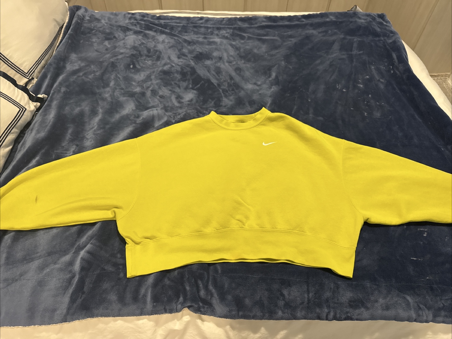 Nike oversized Crop Top Sweatshirt