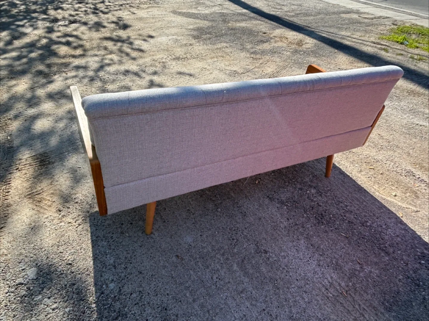 Mid-Century Modern Sofa image indicator(2)