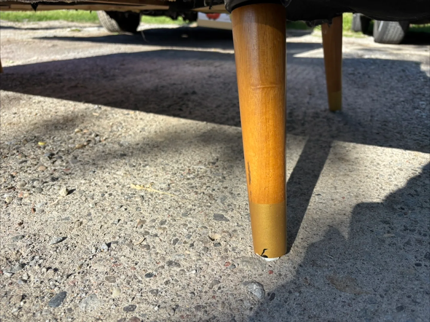 Mid-Century Modern Sofa image indicator(5)