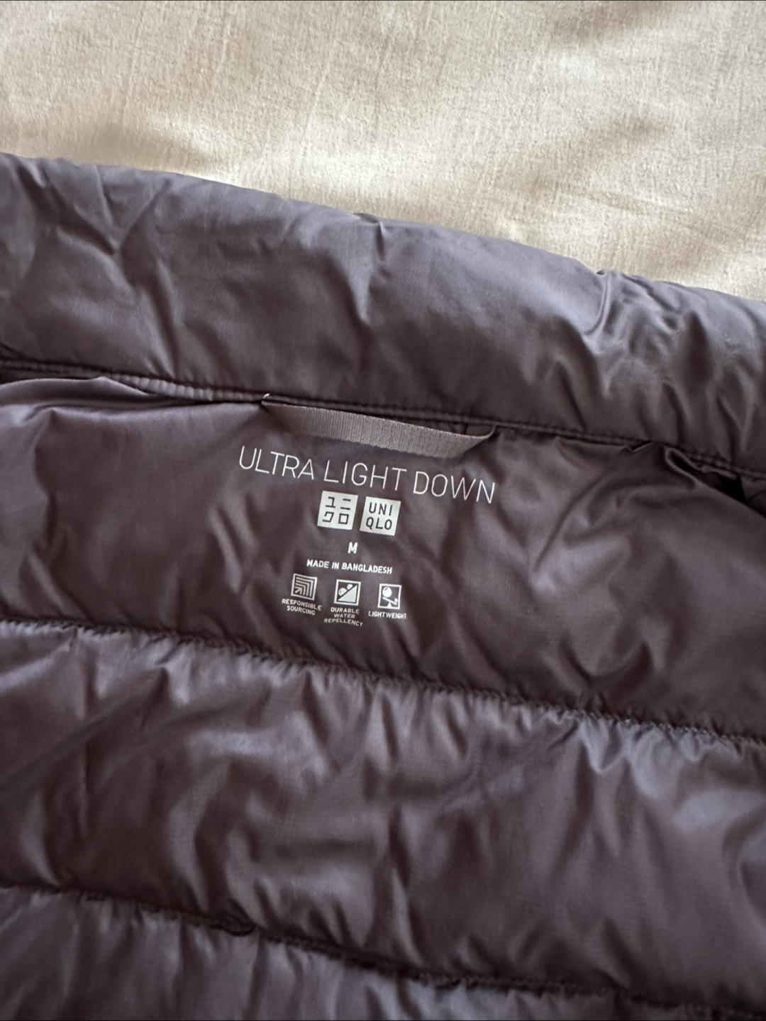 Uniqlo Ultra Light Down Vest - photo 3
