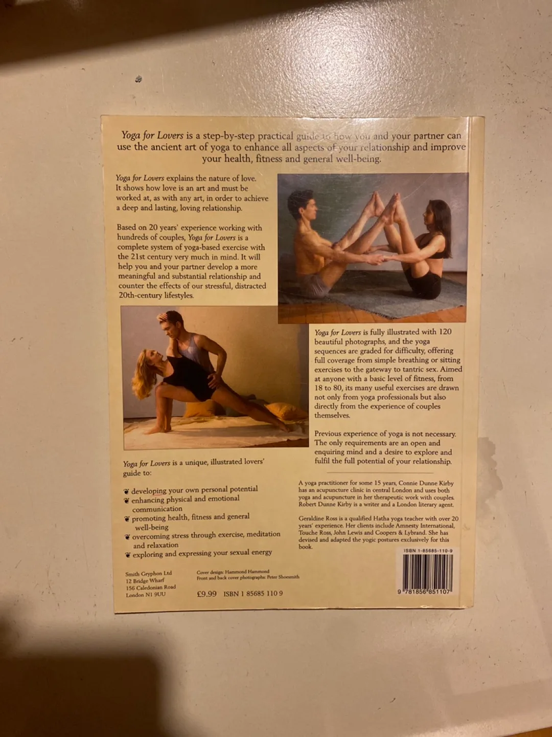 Yoga for Lovers Book image indicator(2)
