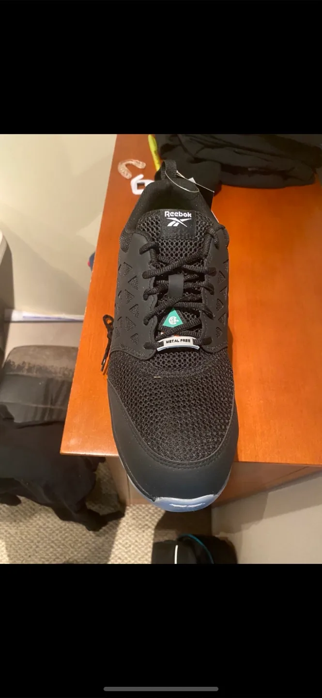 Composite work sneakers Reebok Black Sneakers image indicator(2)