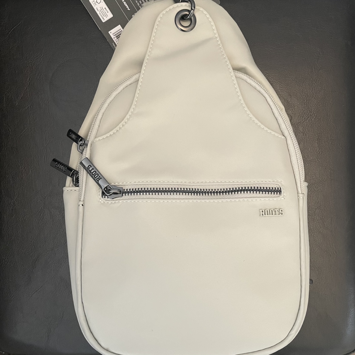 Brand New Roots Sling Bag - photo 4