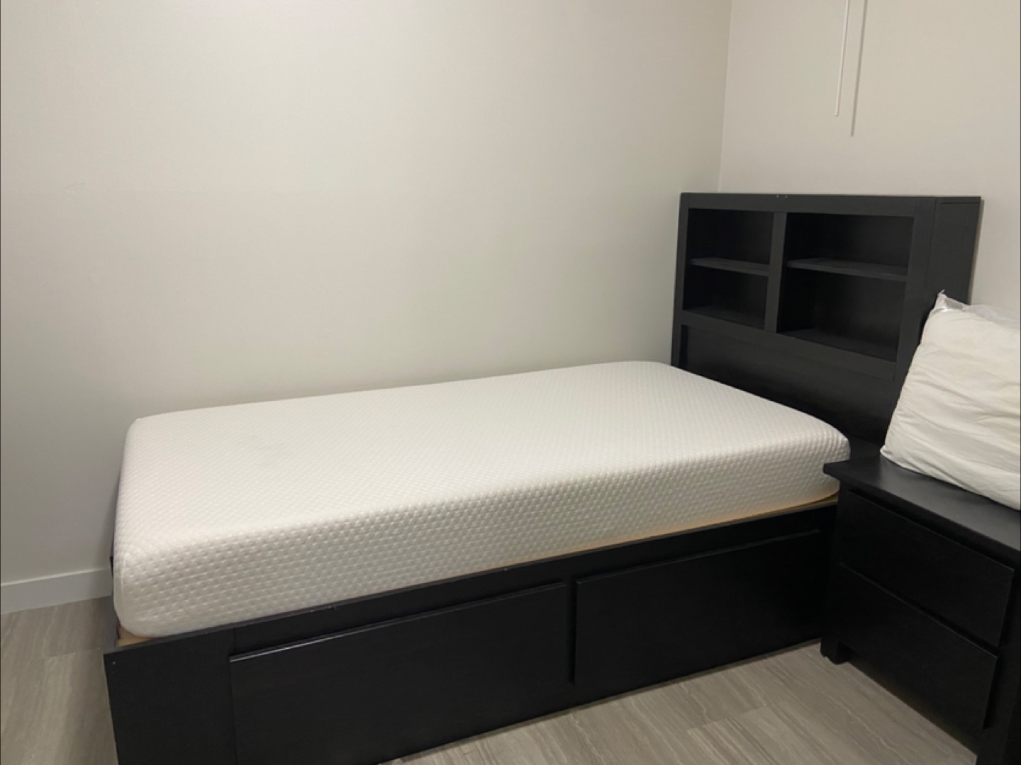Bedroom furniture - twin bed, dresser & nightstand