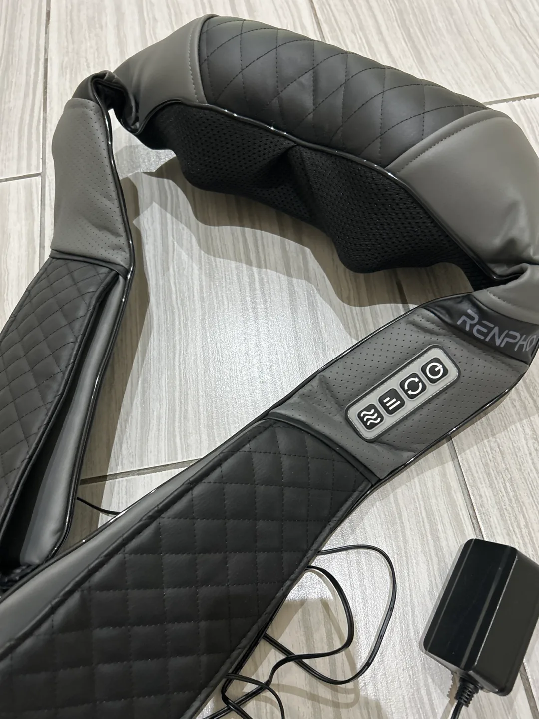 RENPHO Shoulder and Neck Massager thumbnail