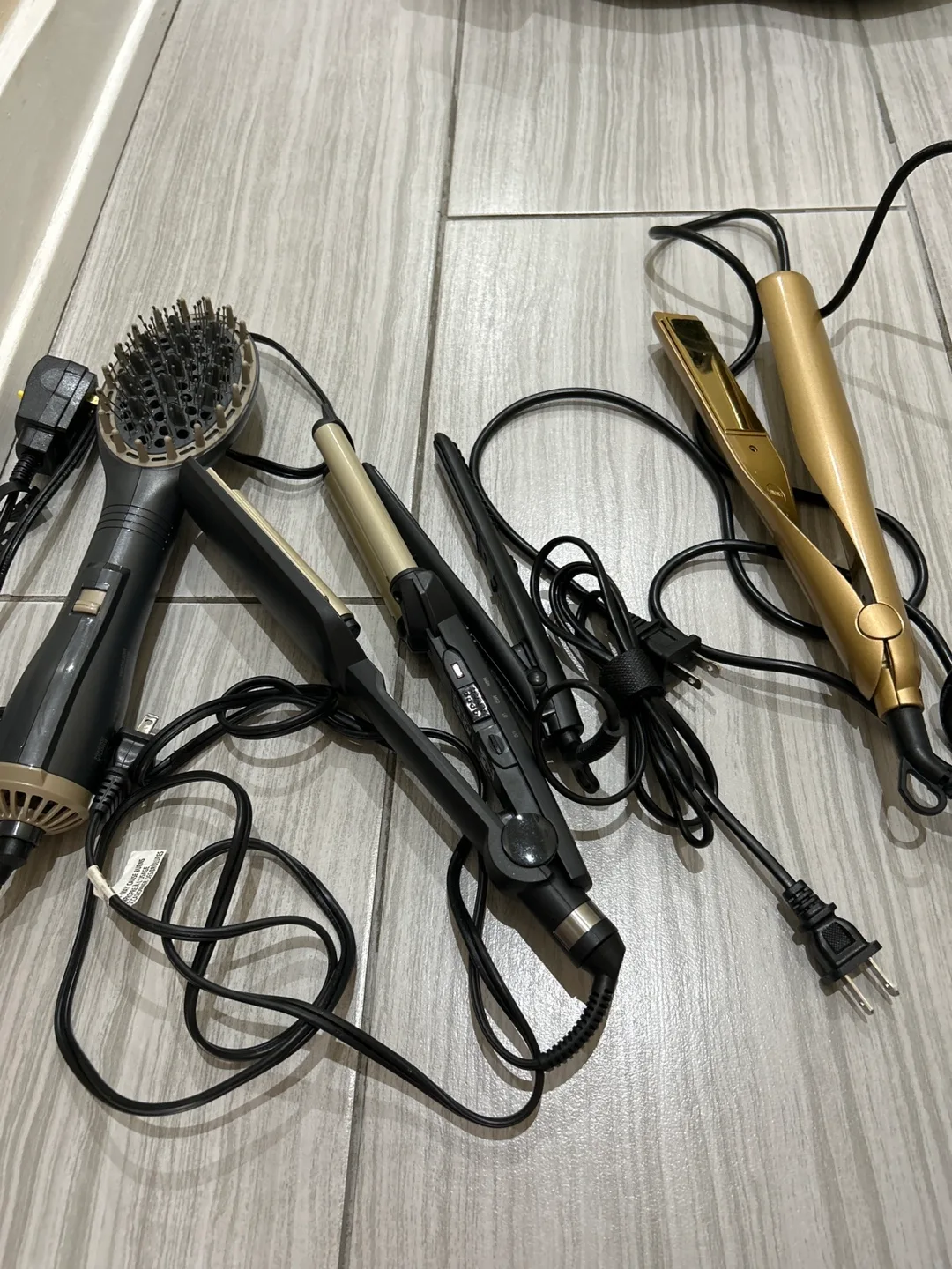Hair Styling Tools thumbnail