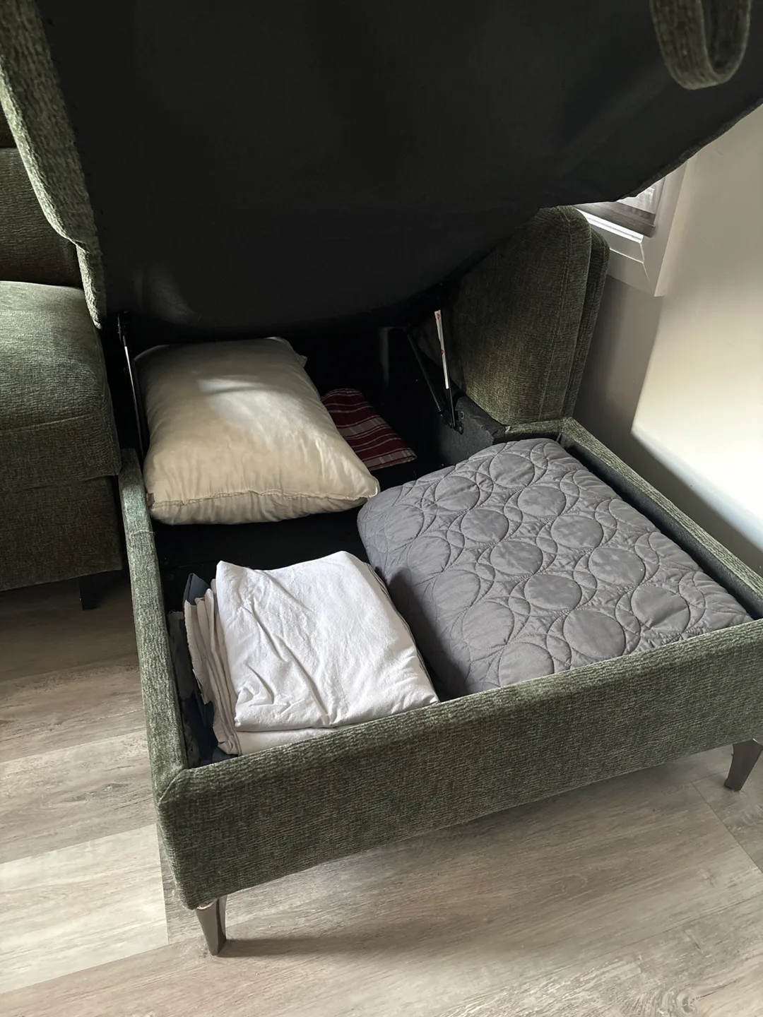 Dakota Sectional Sofa Bed image indicator(4)