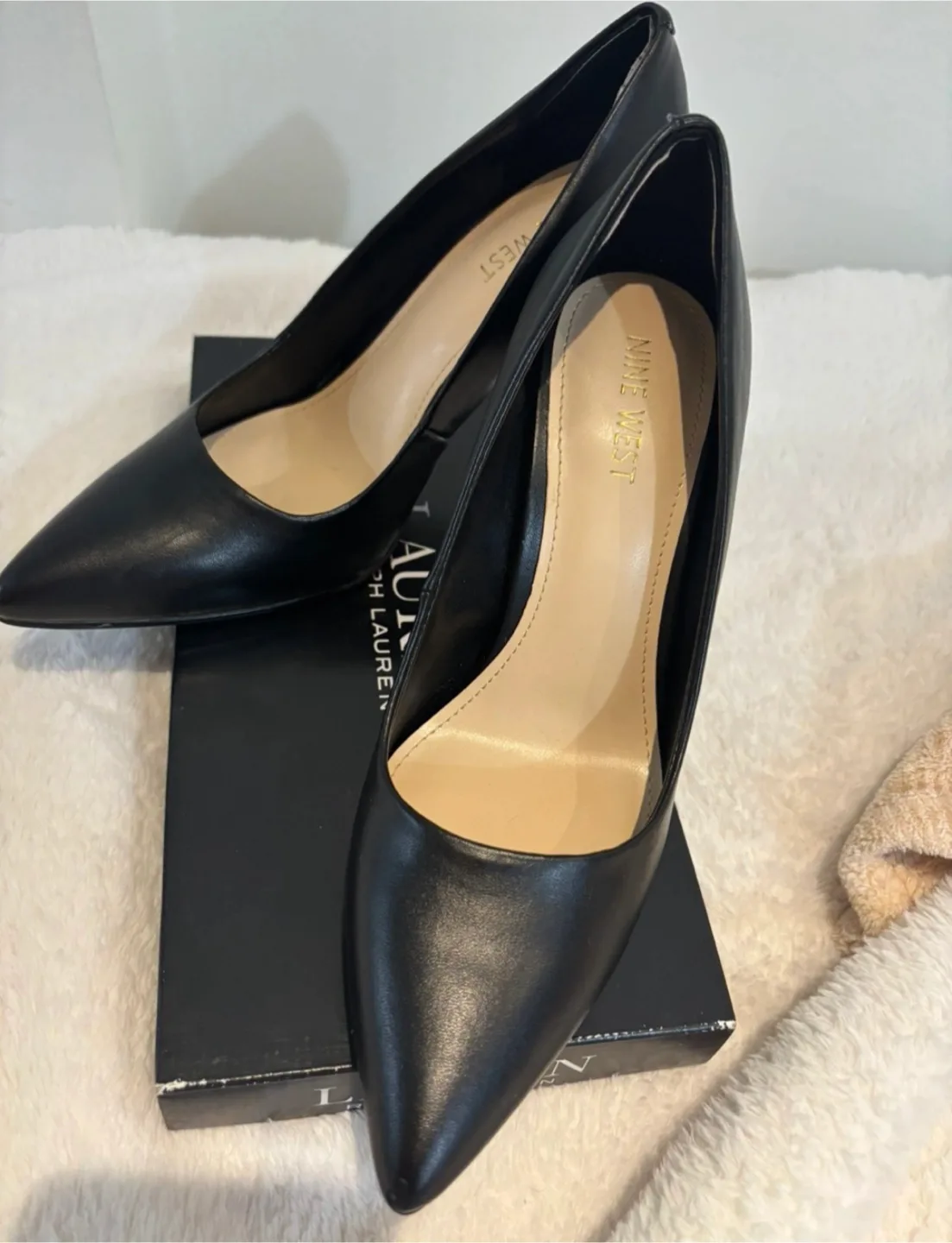 Nine West Black Heels image indicator(4)