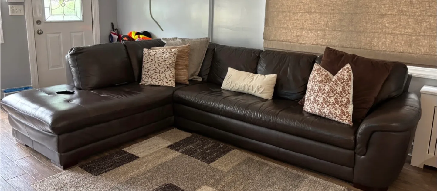 Brown Leather Sectional Sofa thumbnail