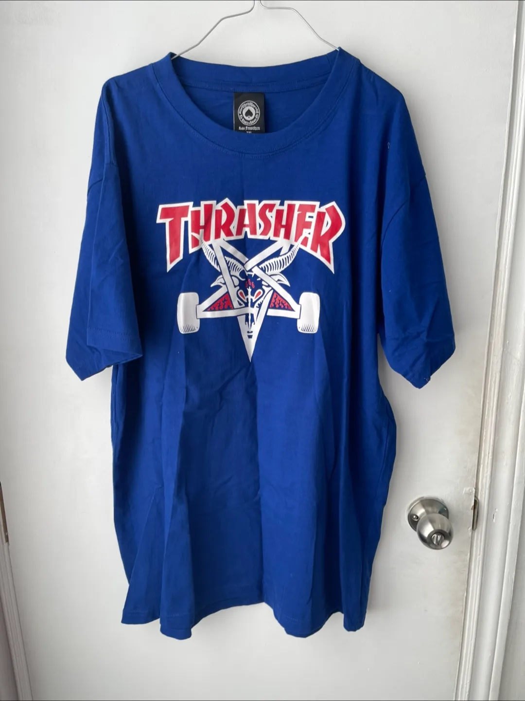 New Men’s Shirts XXL take everything for $15 image indicator(8)