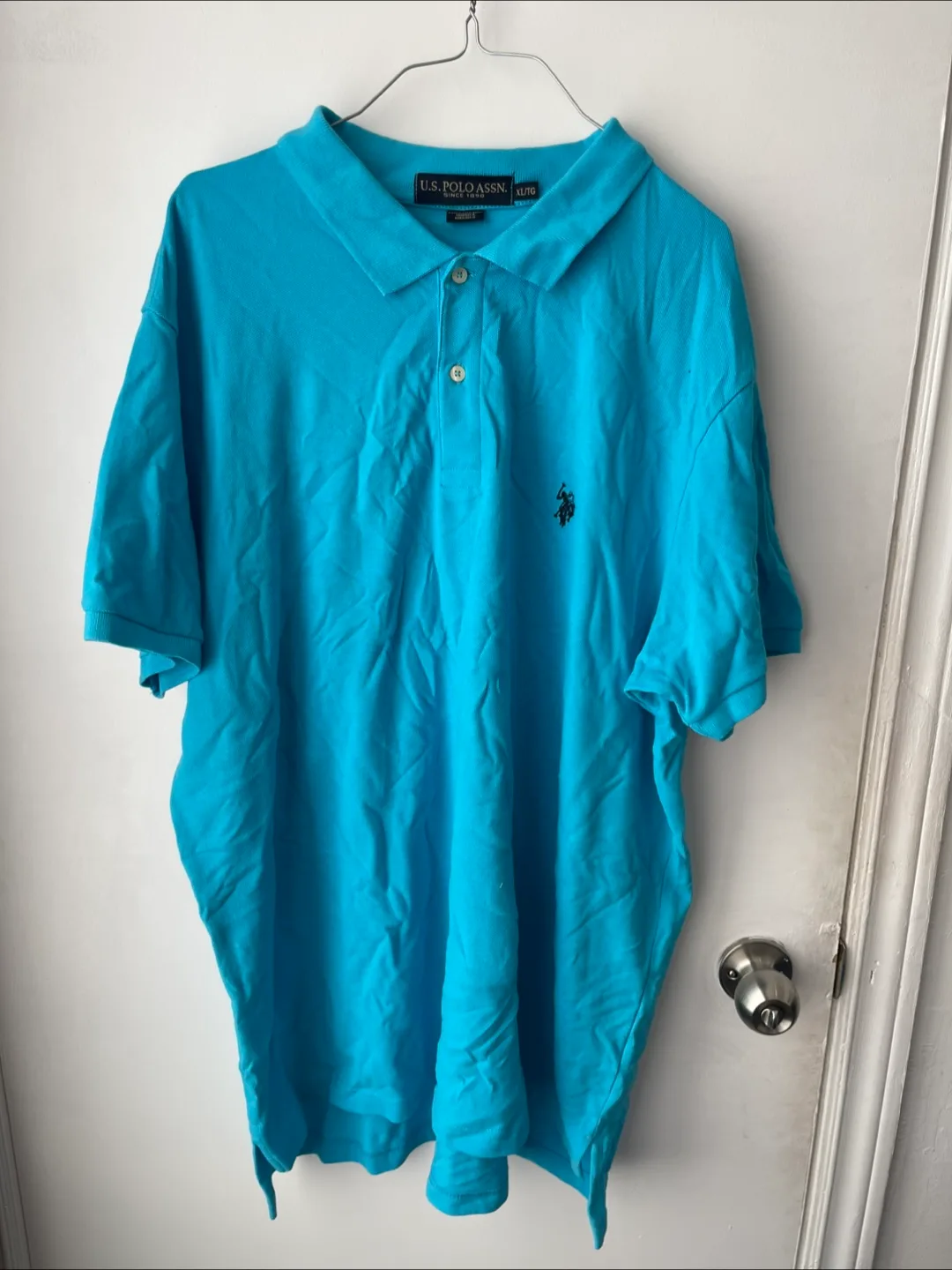 New Men’s Shirts XXL take everything for $15 image indicator(9)