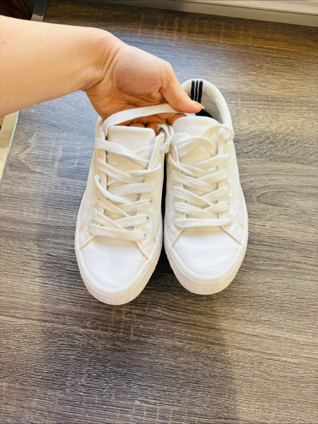 Nautica White Sneakers image indicator(3)