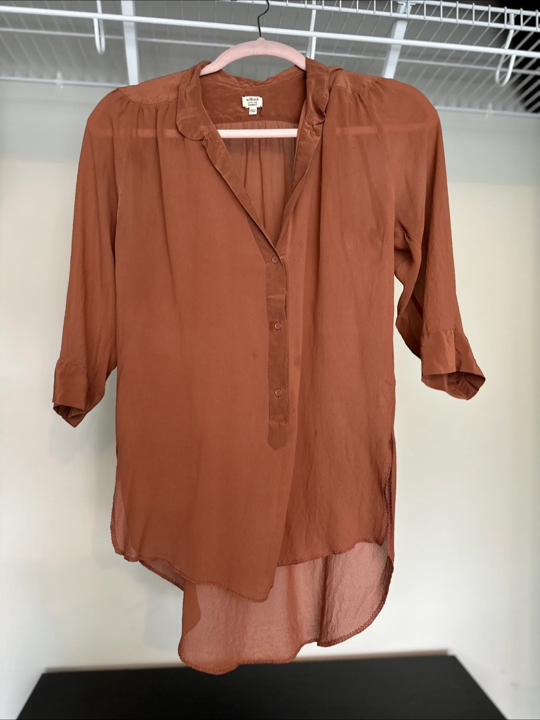 Wilfred Blouse 100% Silk Hi Low thumbnail