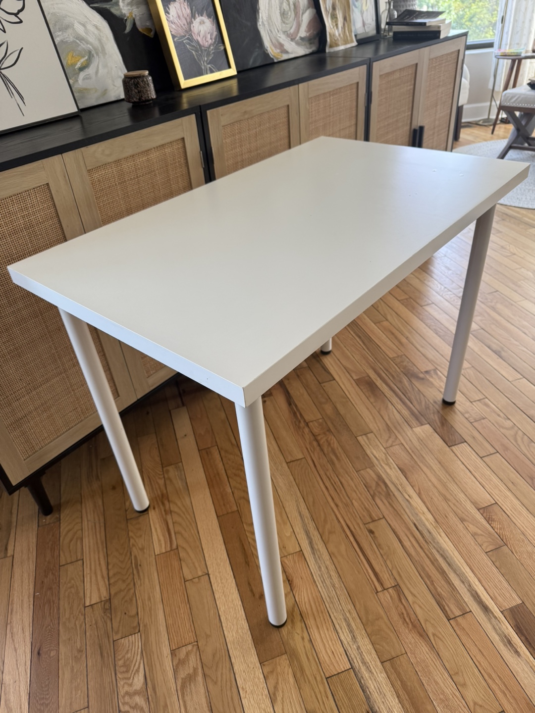 IKEA White desk/table