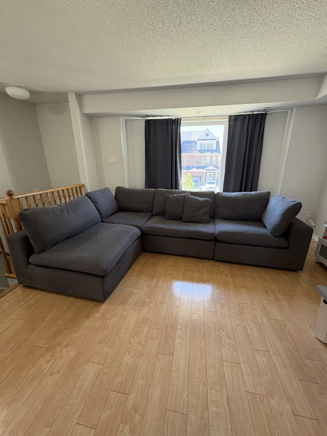 L-Shaped sofa - photo 2