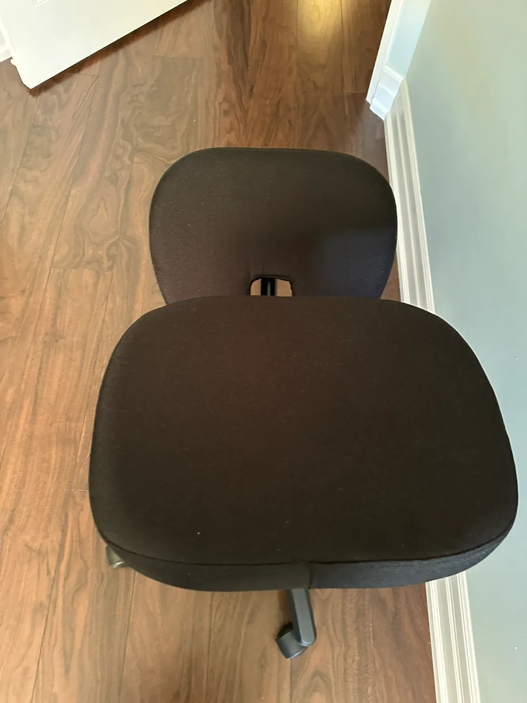 Ergonomic kneeling chair image indicator(3)