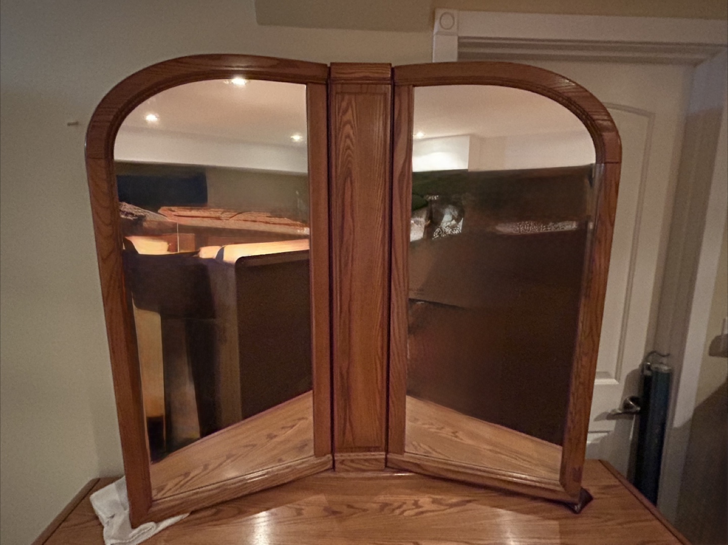 Dresser Mirror - photo 2