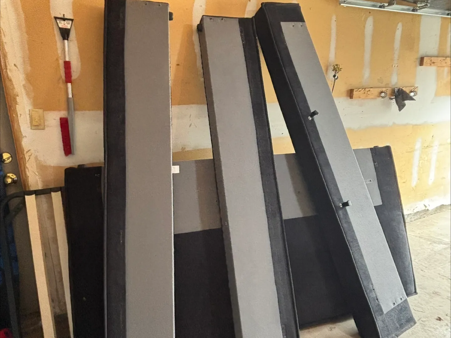 King Size Bed image indicator(4)