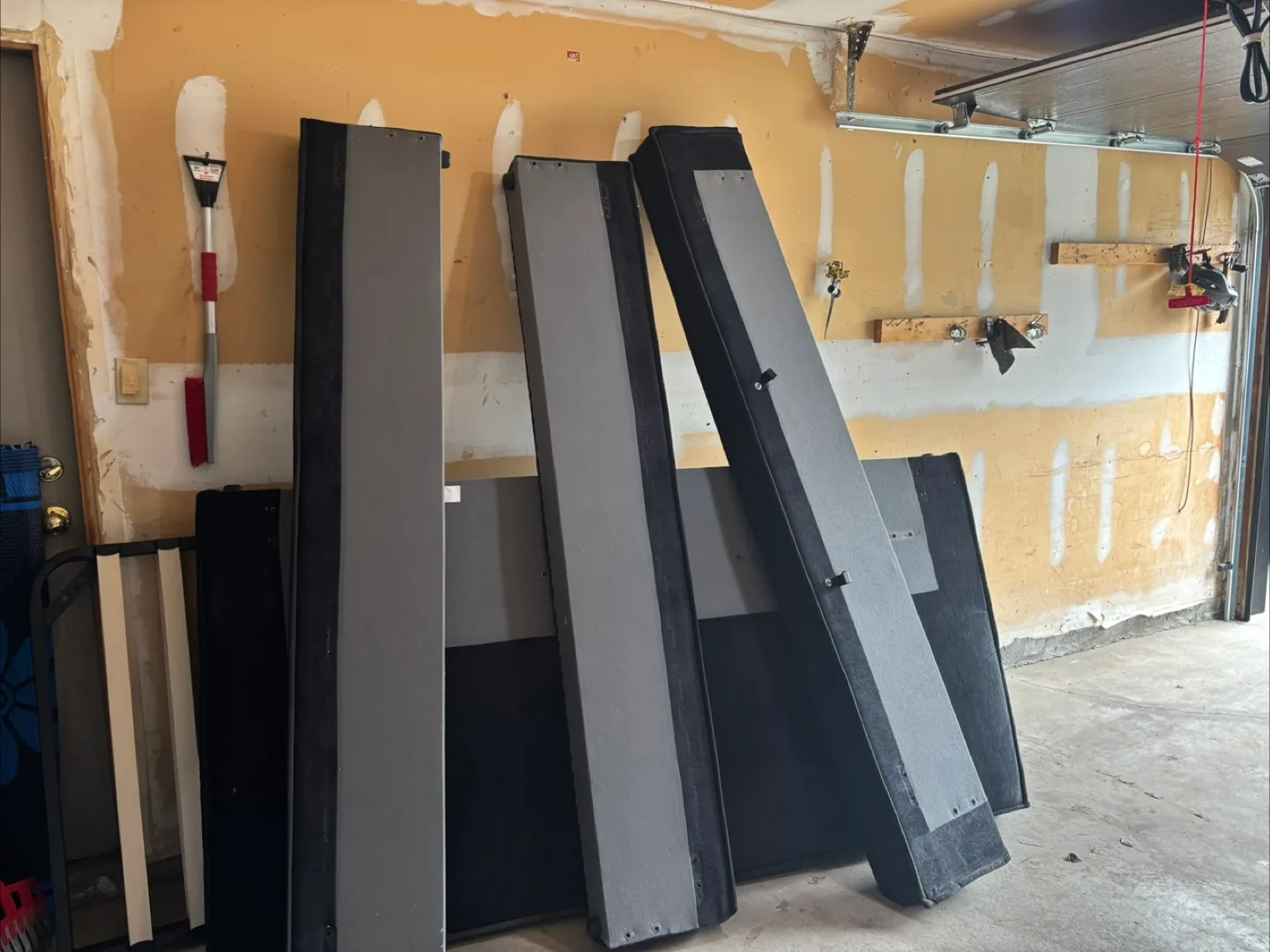 King Size Bed image indicator(3)