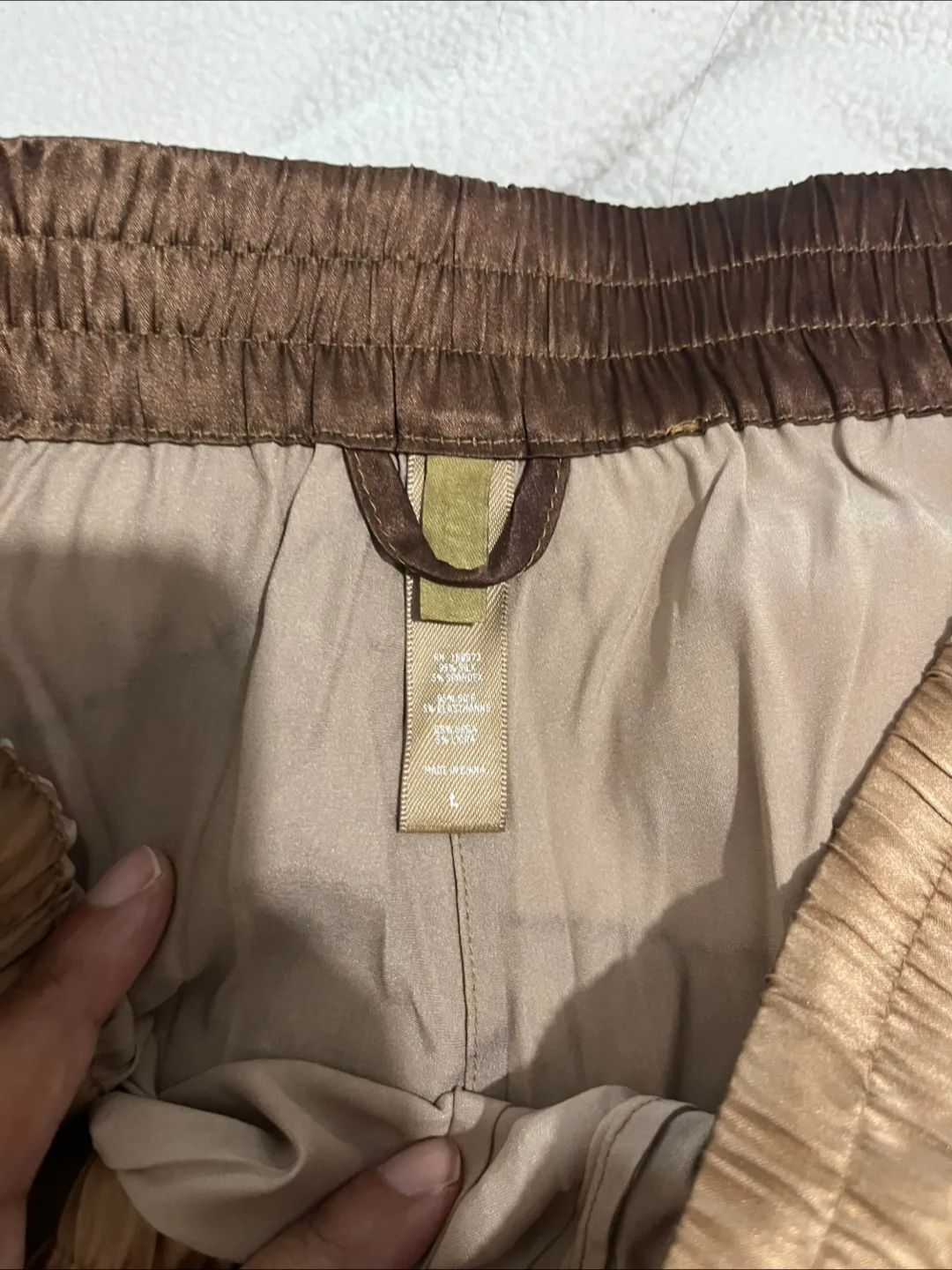 SKIMS Sleep Set image indicator(7)