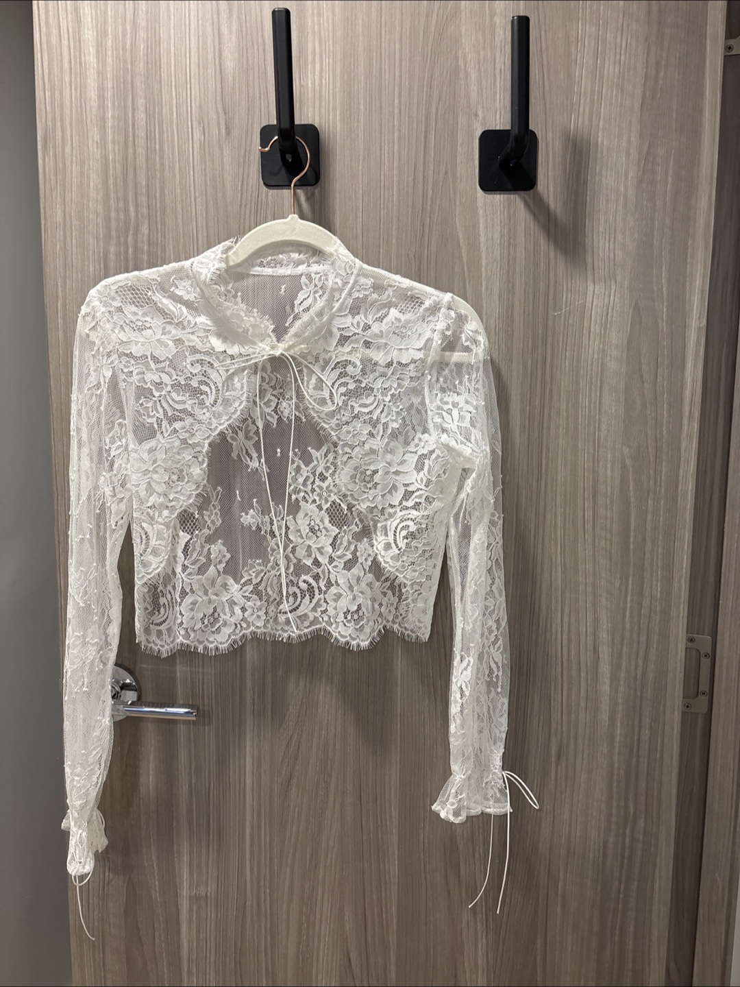 White Lace Long Sleeve Top