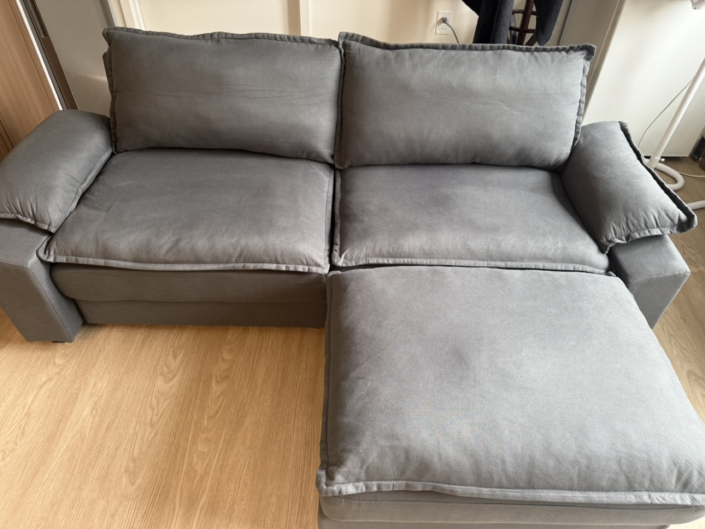 Gray Sectional Couch with Ottoman