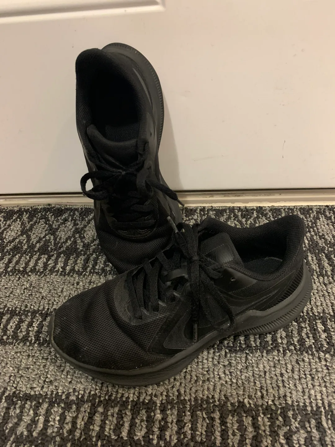 Girls Nike 6.5 thumbnail