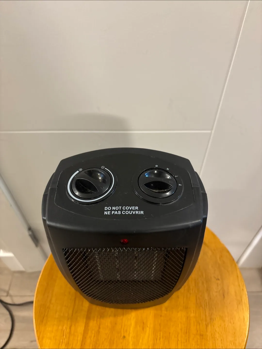 Elected Mart Black Space Heater image indicator(6)