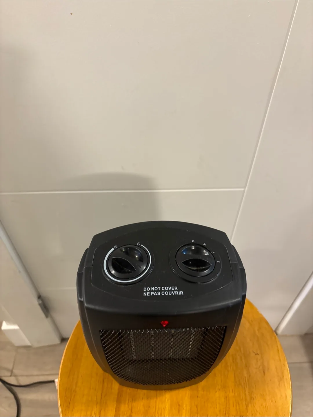 Elected Mart Black Space Heater image indicator(5)