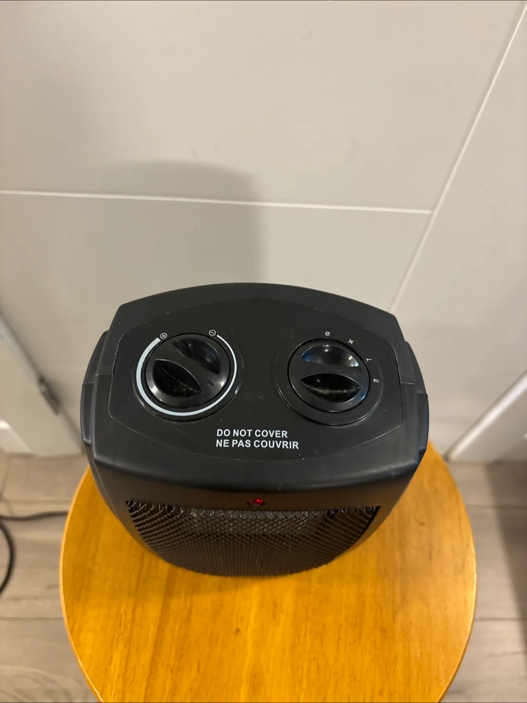 Elected Mart Black Space Heater image indicator(7)