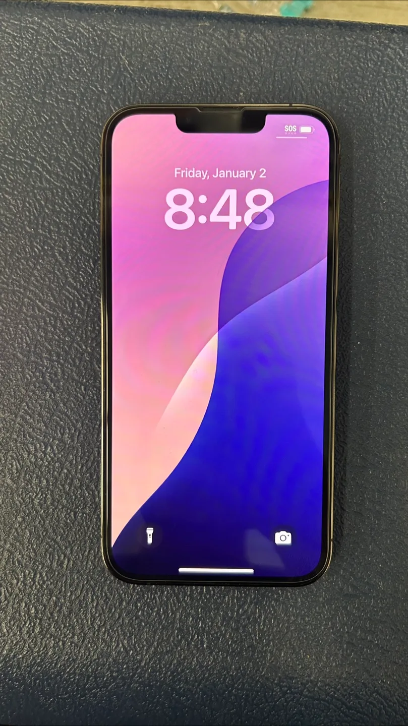 iPhone 13pro good condition image indicator(3)