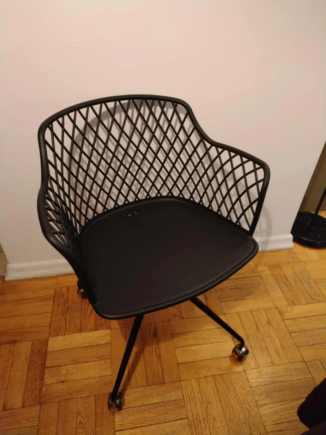 Black Modern Office Chair image indicator(3)