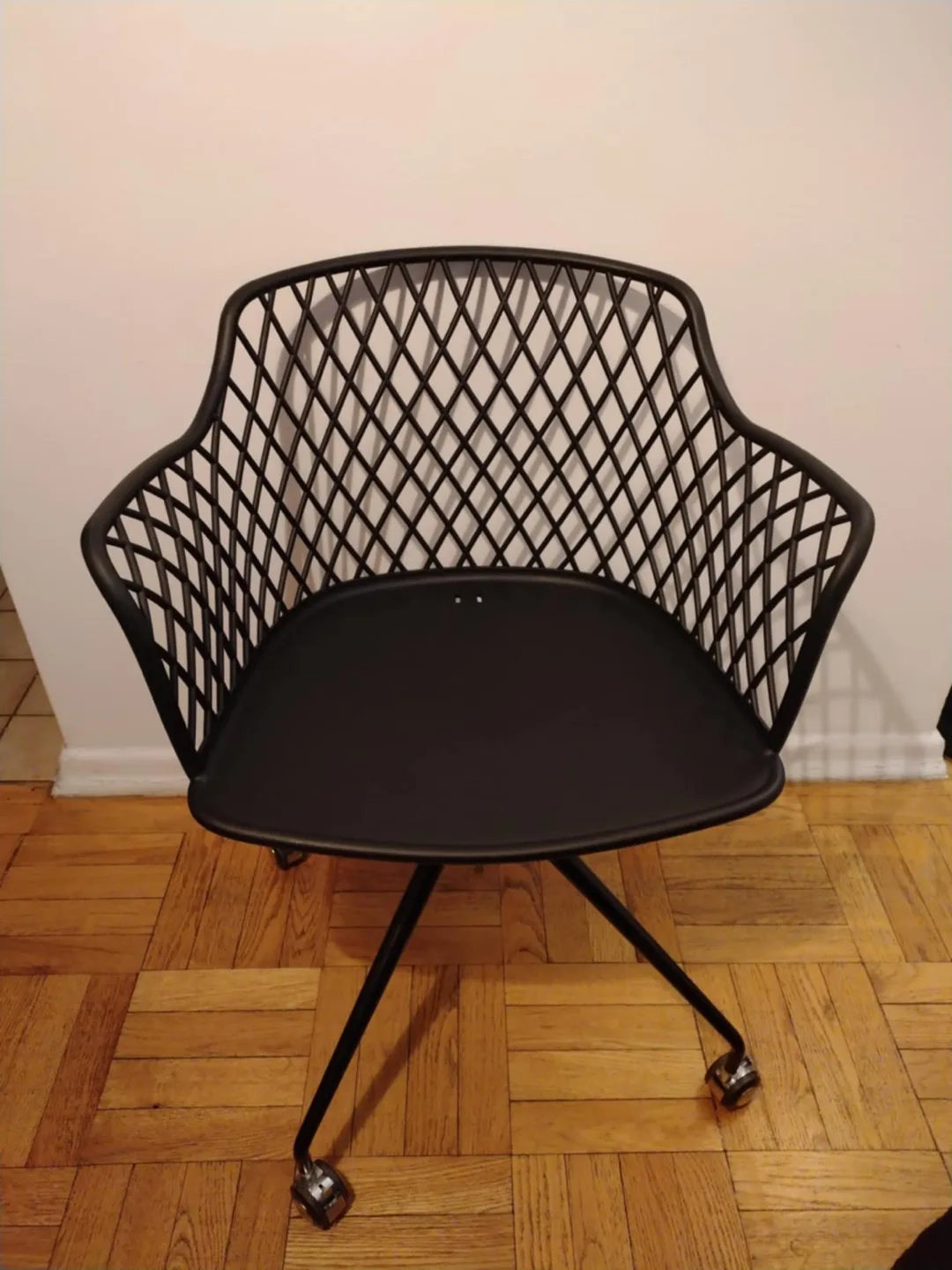 Black Modern Office Chair image indicator(4)