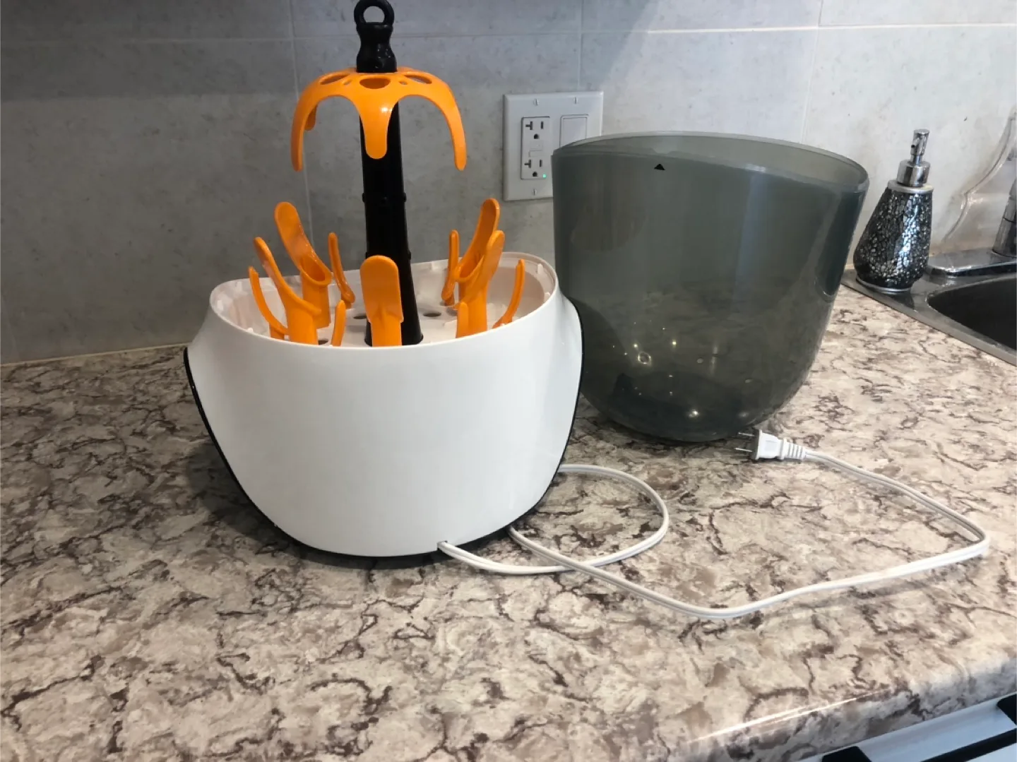 Bottle sanitizer image indicator(2)