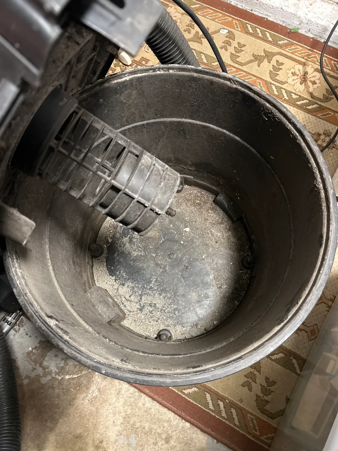 Craftsman Wet/Dry shop Vacuum image indicator(3)