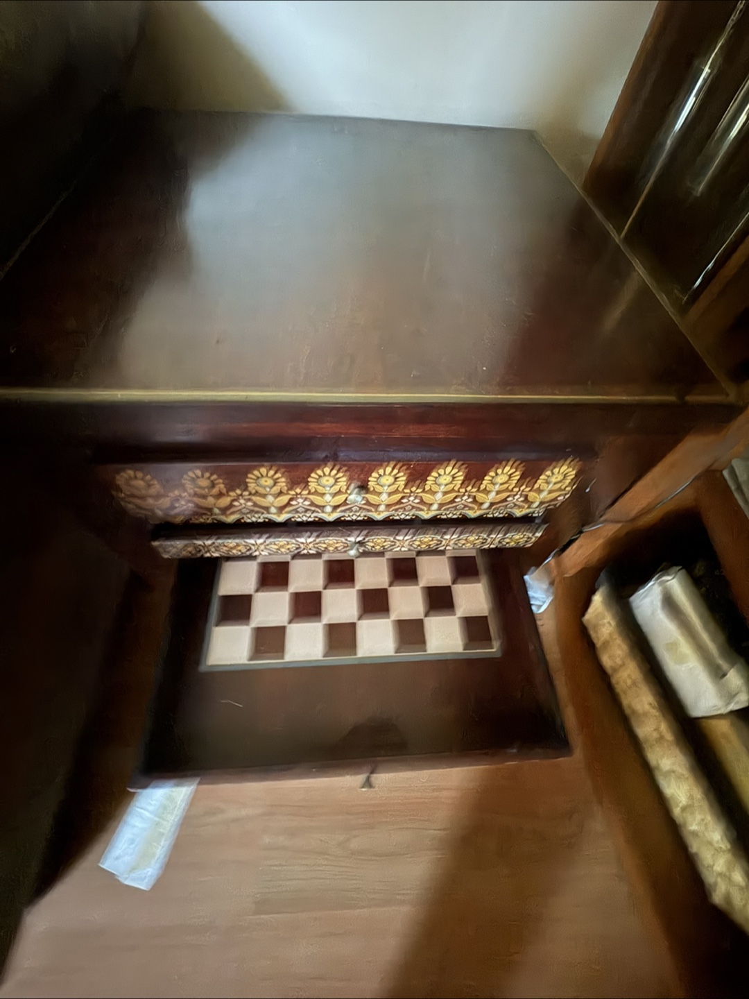 Antique Wood Games Table - photo 4