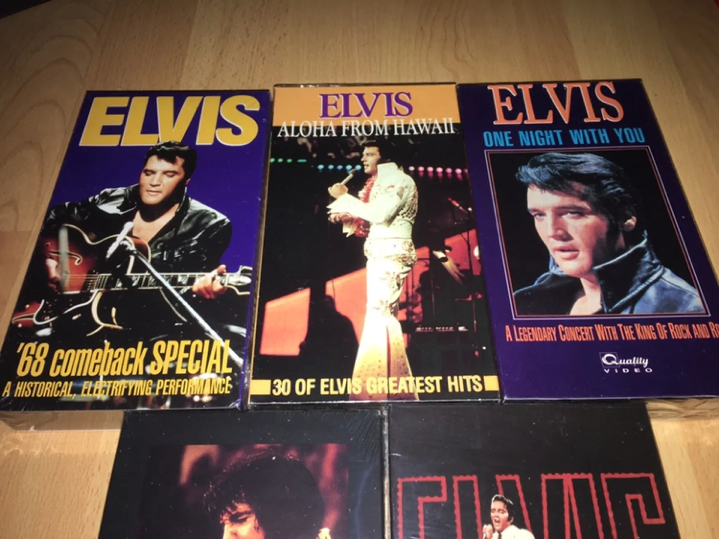 (All 5 for $50) Sealed Elvis Presley VHS tapes image indicator(2)