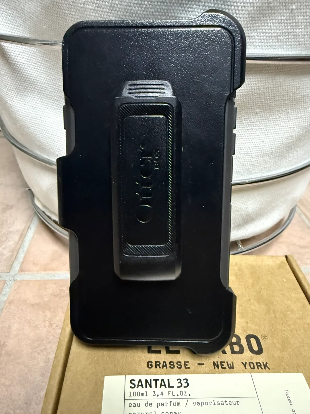 Otterbox defender case image indicator(2)