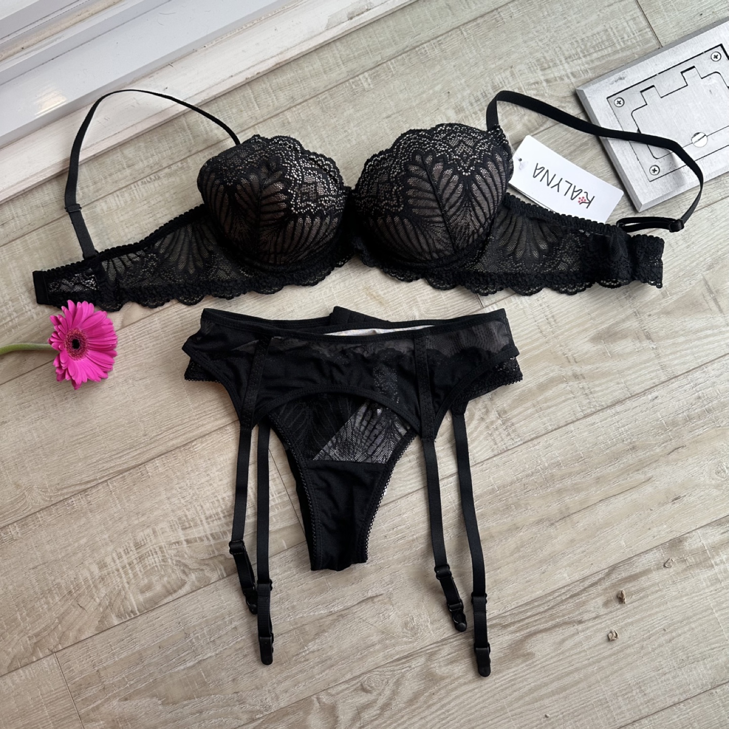 Black Lingerie Set - photo 2