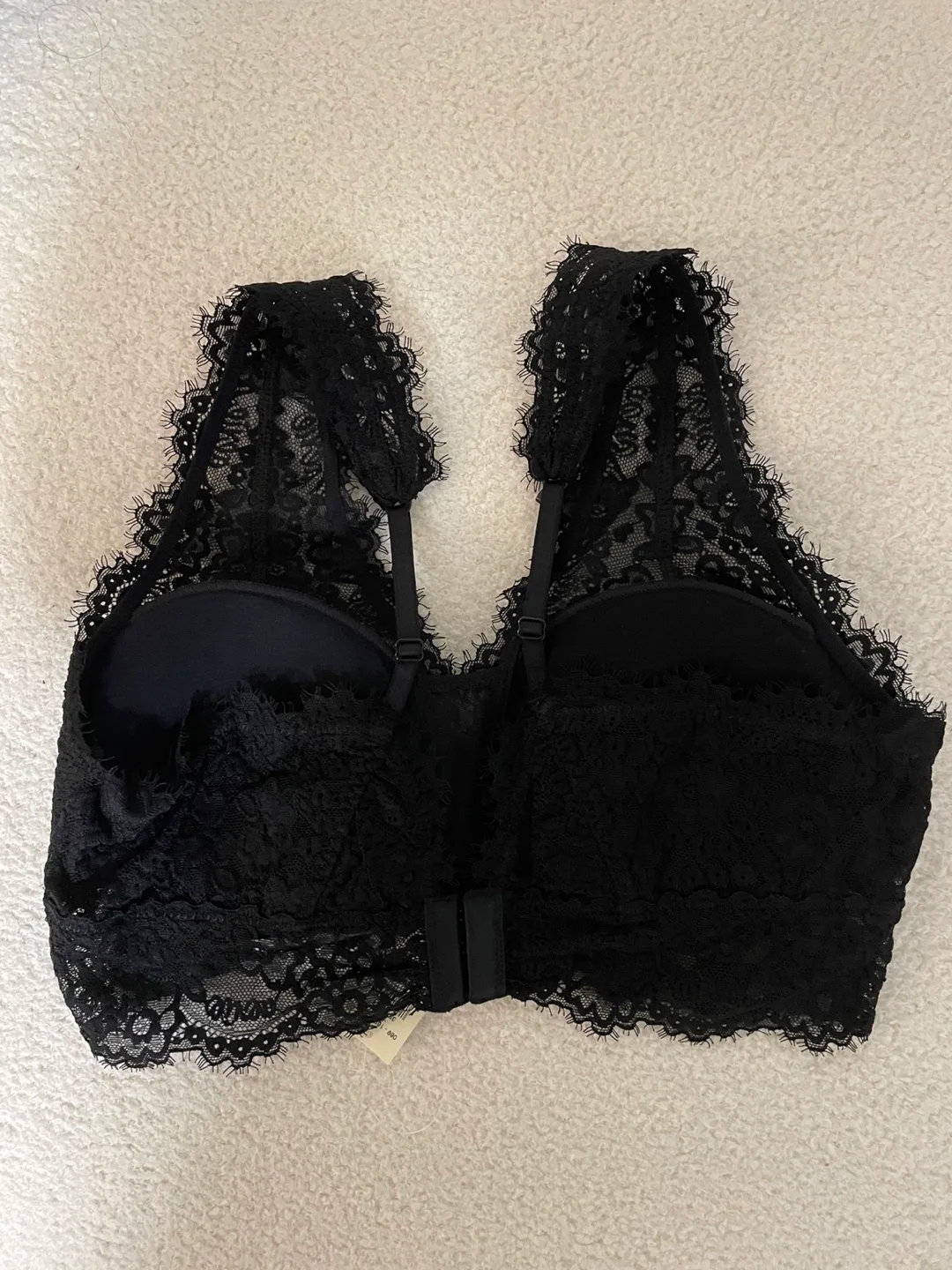 NEW Black Lace Bra image indicator(2)