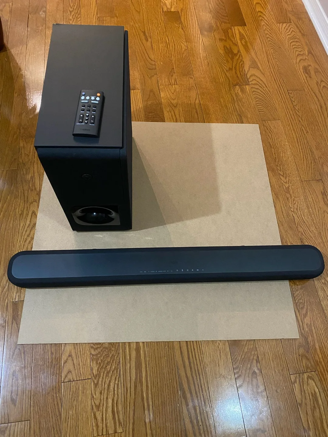 Yamaha 36" 2.1 Channel Soundbar & Wireless Subwoofer thumbnail