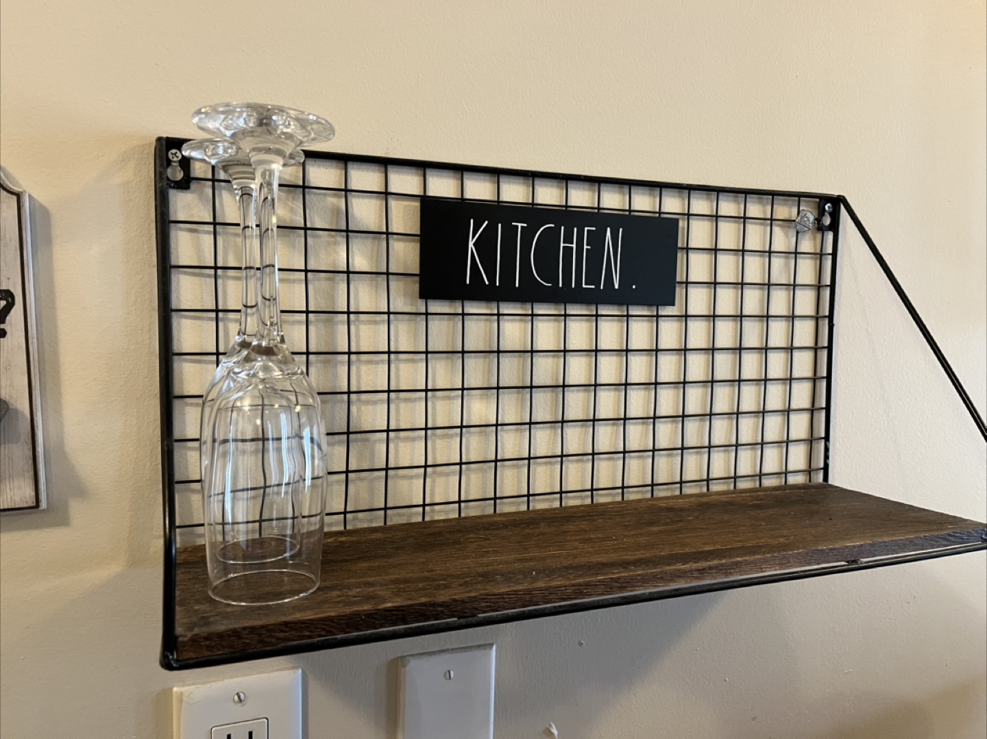 Kitchen Wire Shelf with Wooden Shelf