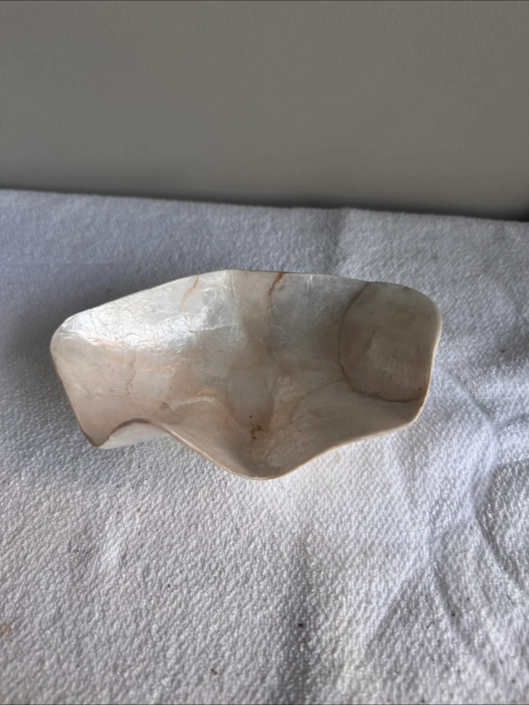 Mother of Pearl Decorative Dish thumbnail