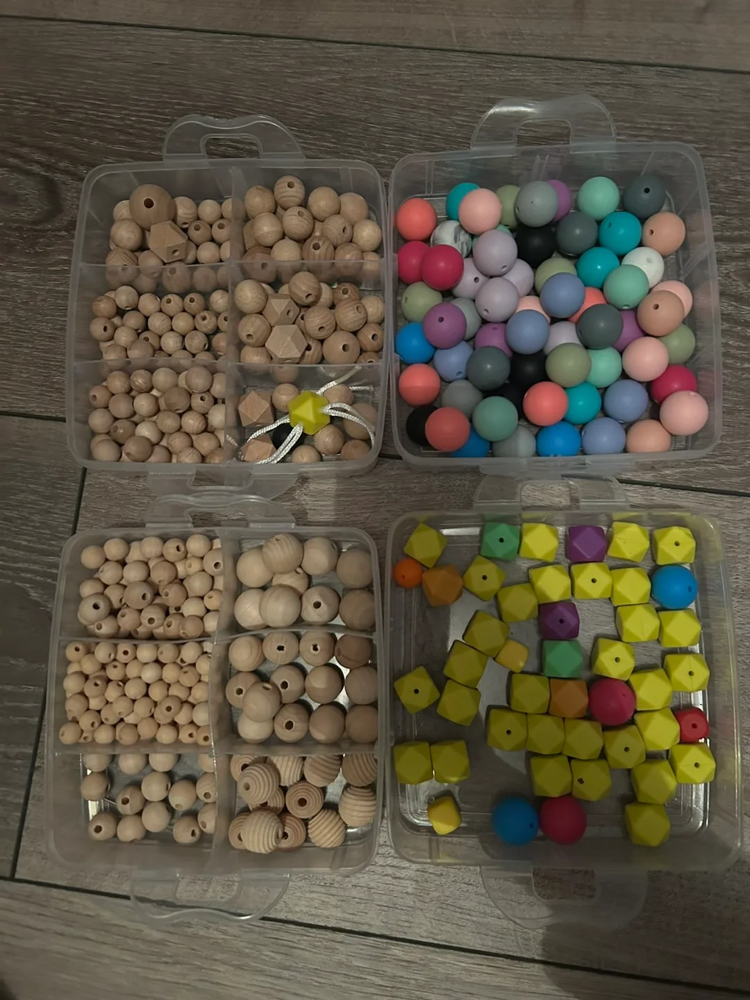 Beads and Bead Organizers image indicator(7)