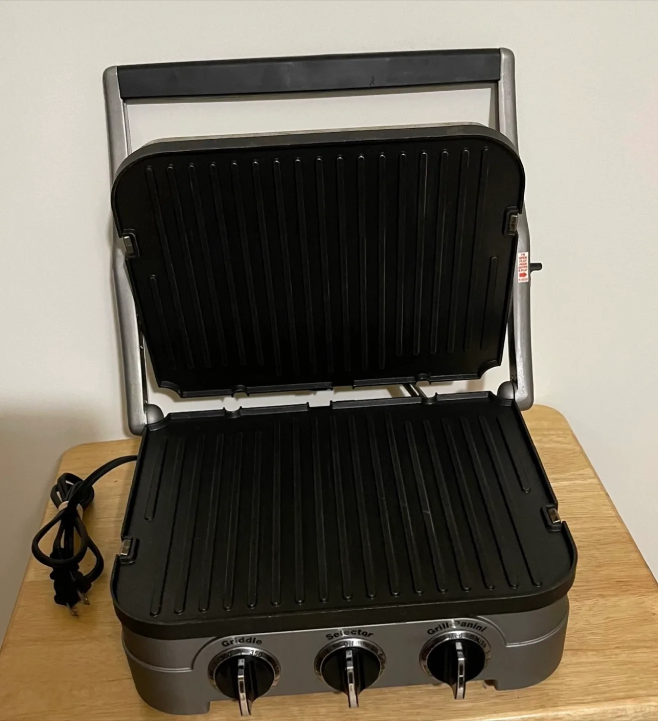 Cuisinart 5-in-1 Electric Indoor Grill & Griddler - Silver image indicator(4)