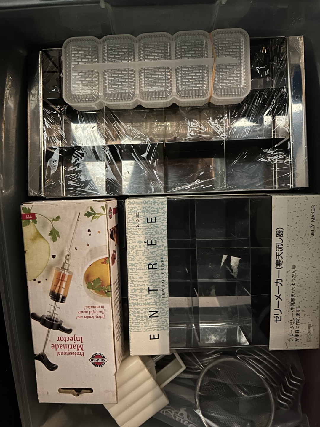 Kitchen Gadgets & Tools Assortment